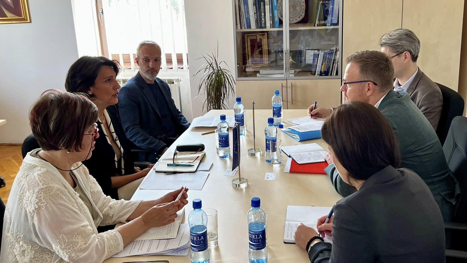Подршка локалној самоуправи у процесу европских интеграција